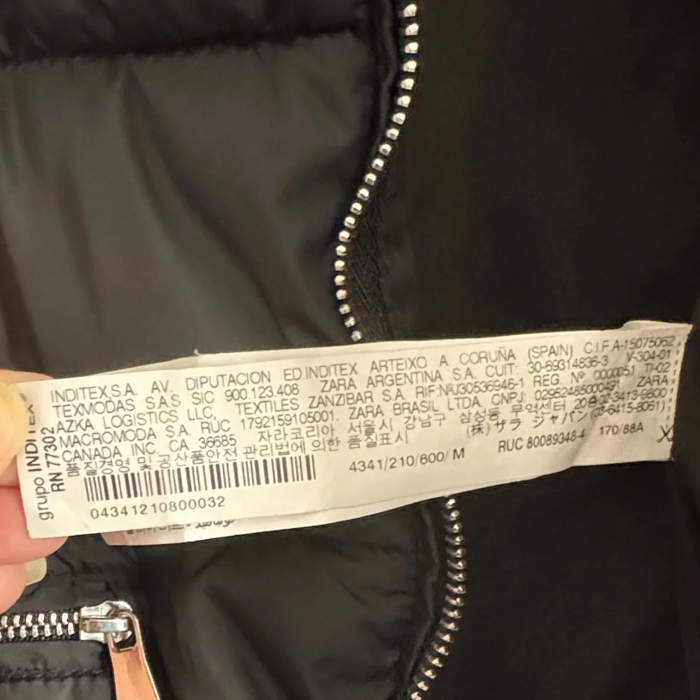 Zara Black Hooded Puffer Jacket - Picture 10 of 11